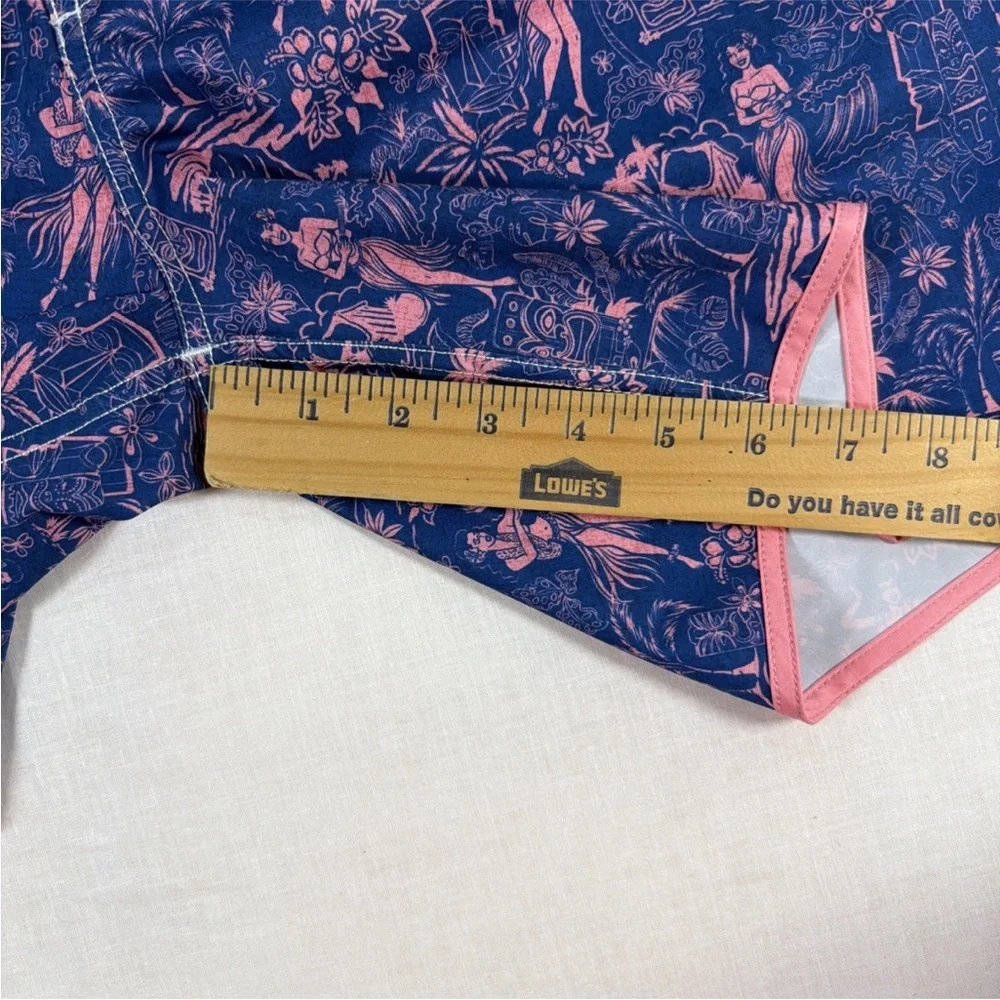Johnnie-O Men's Hawain Themed Swim Trunks Size Large